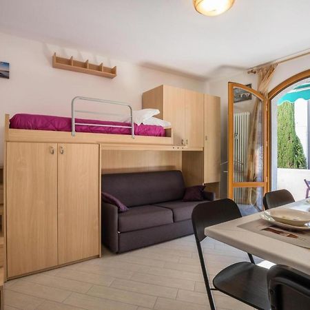Il Bianconiglio Lägenhet Peschiera del Garda Exteriör bild