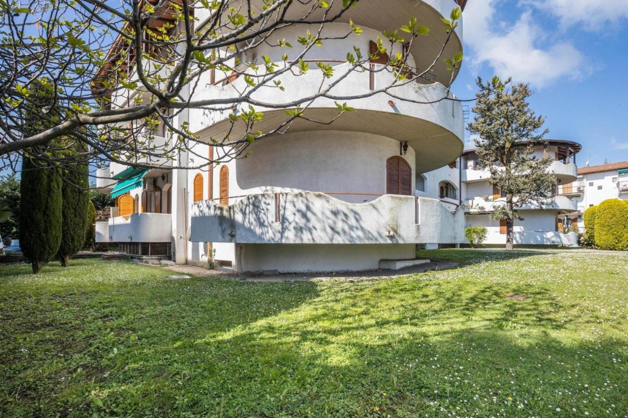 Il Bianconiglio Lägenhet Peschiera del Garda Exteriör bild